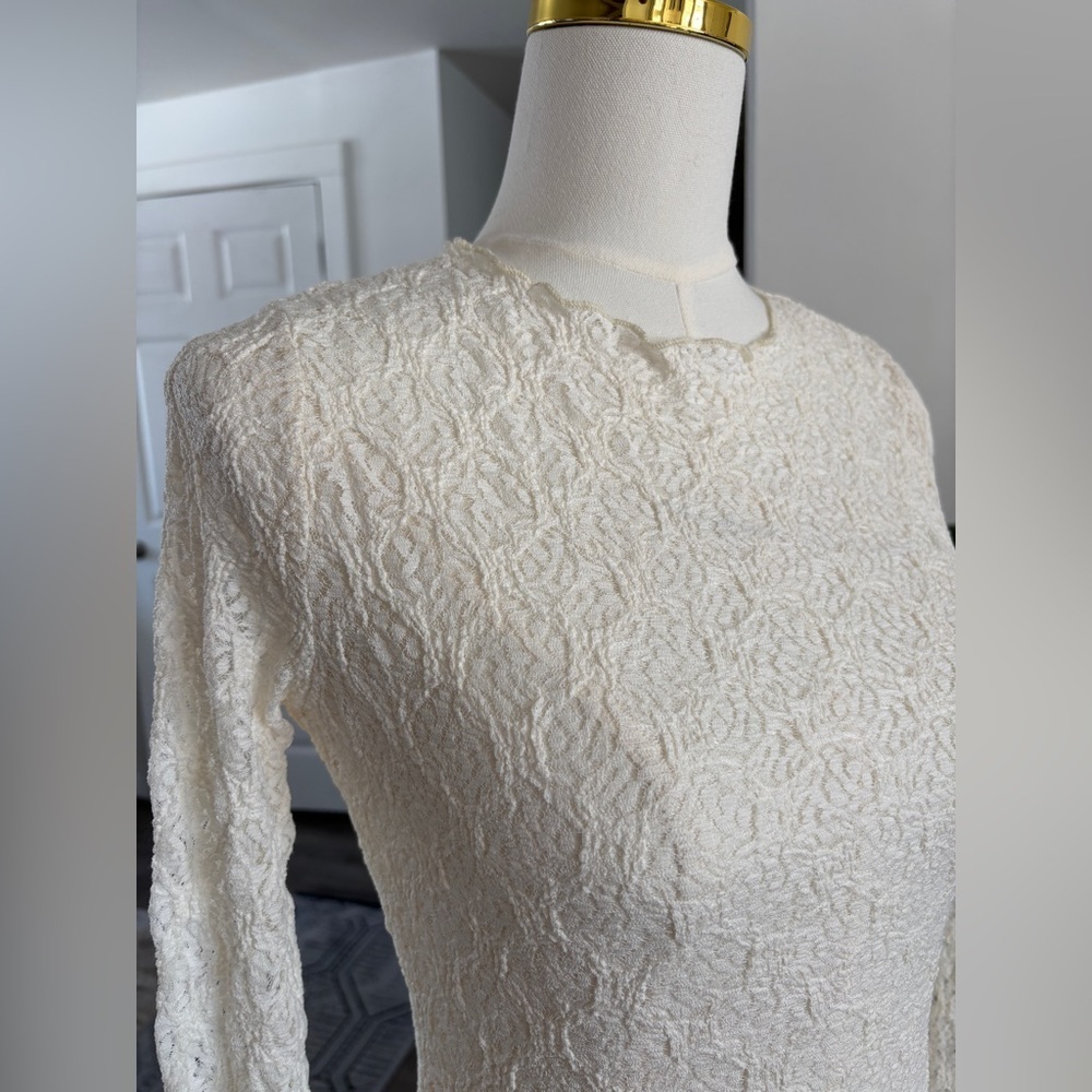 Ivory Lace Sheer Fitted Pullover Top Size M Fairy Romantic   SKU 12